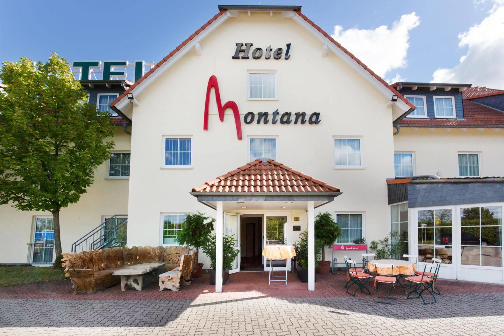 Hotel Montana Lauenau Exterior foto
